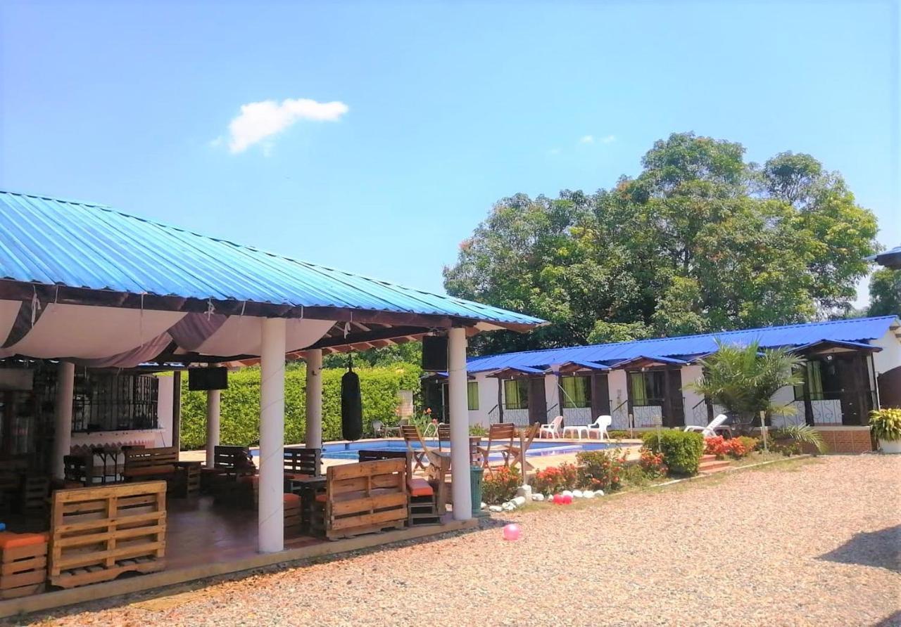 Cabanas El Saman Villavicencio Apiay Екстериор снимка