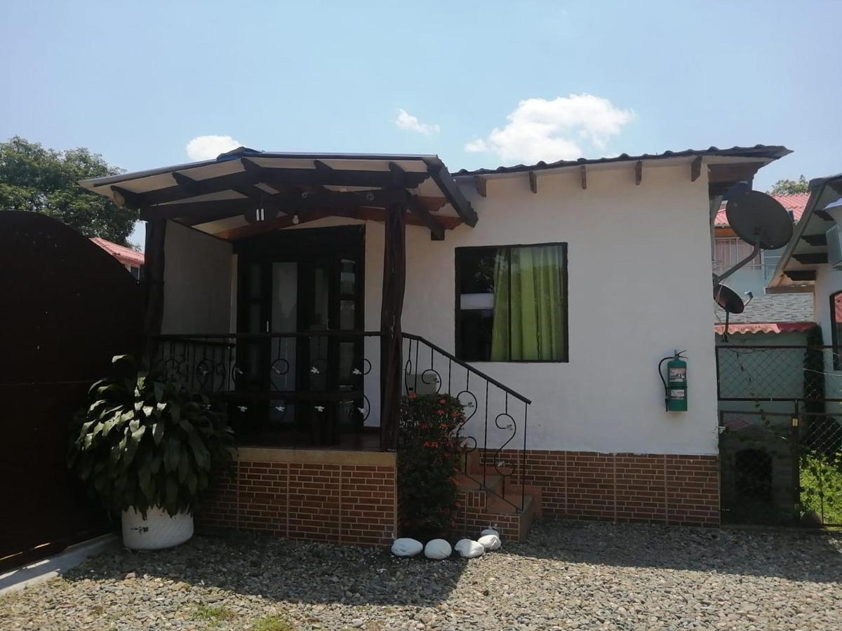 Cabanas El Saman Villavicencio Apiay Екстериор снимка
